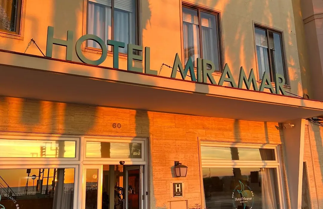 Hotel Miramar Badalona-1