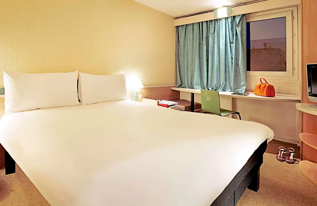 Ibis Madrid Alcorcon Tresaguas-1