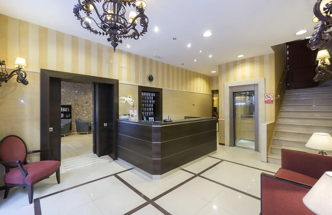 Hotel Sur Malaga-1