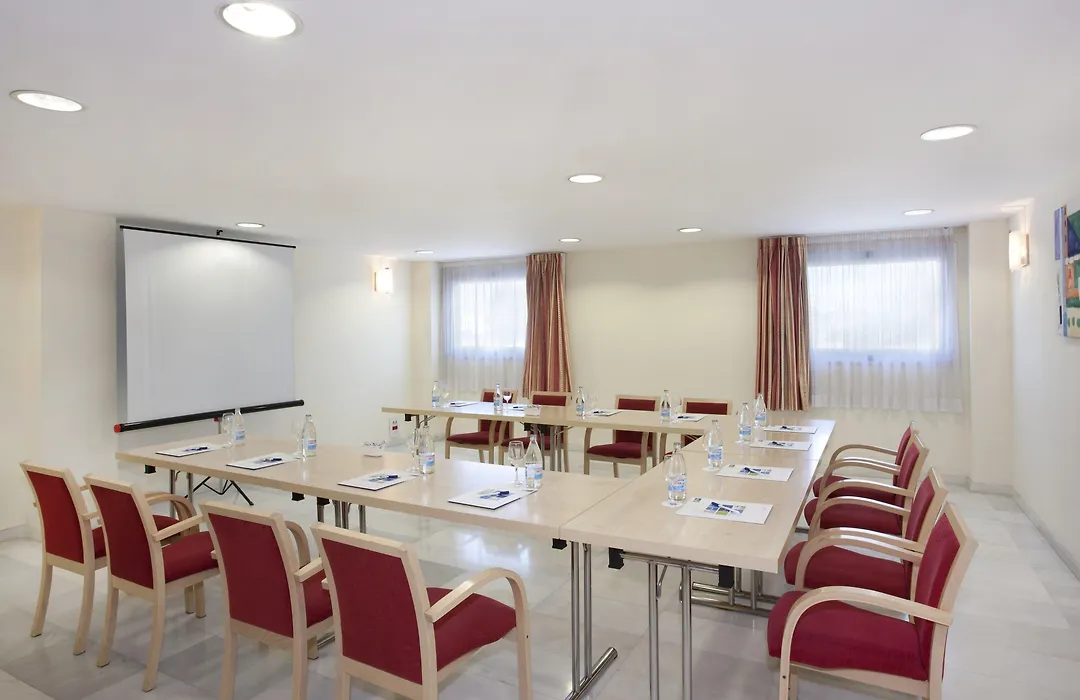 Holiday Inn Express Madrid-Alcorcón, an IHG Hotel-1