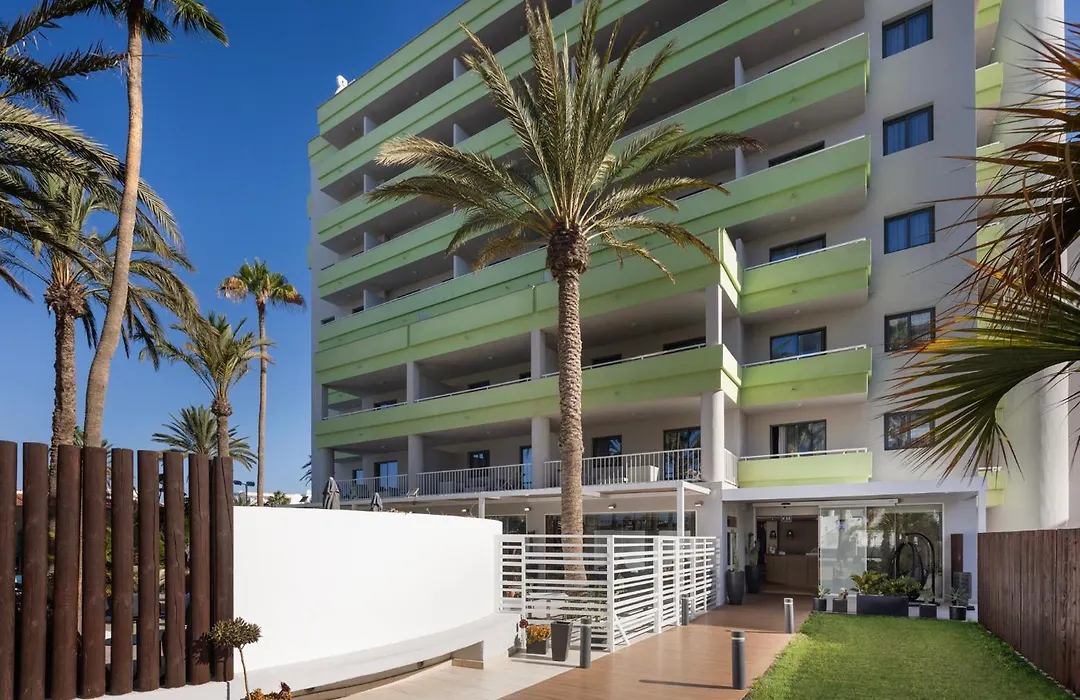 Hotel Livvo Anamar Suites-1