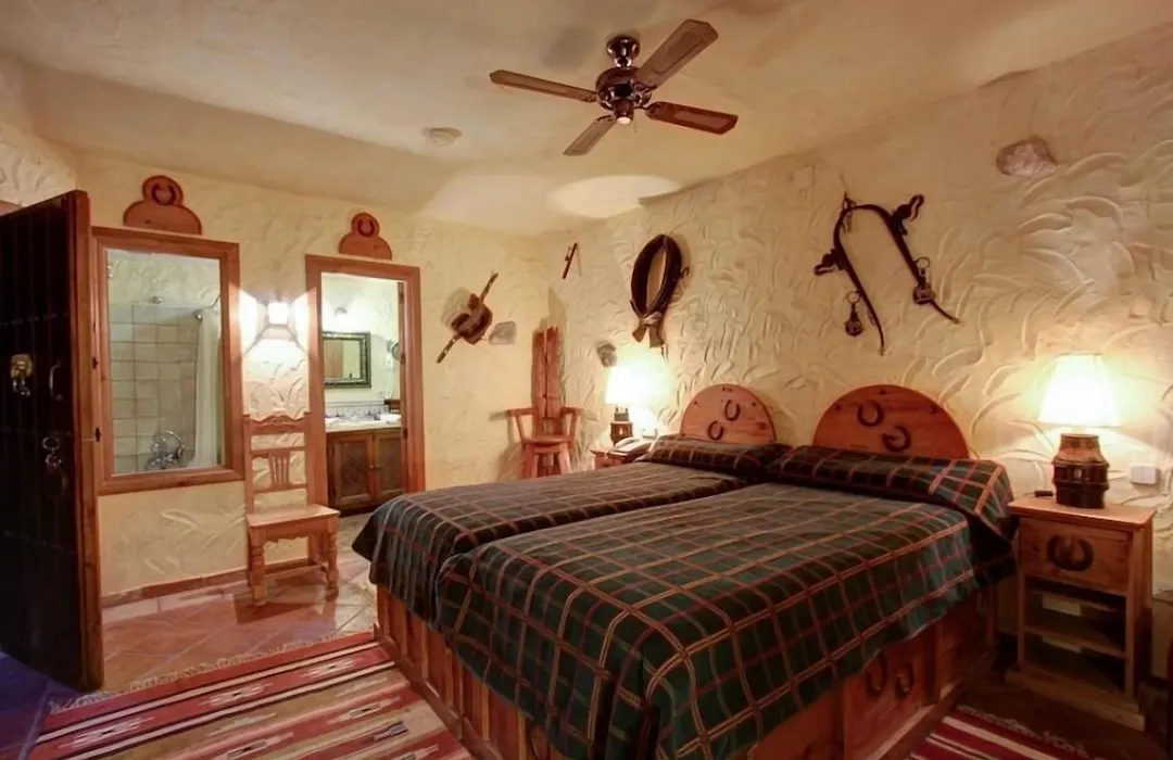 Hotel Amanhavis-1