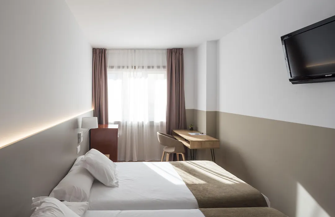 Hotel Airiños 3*-1