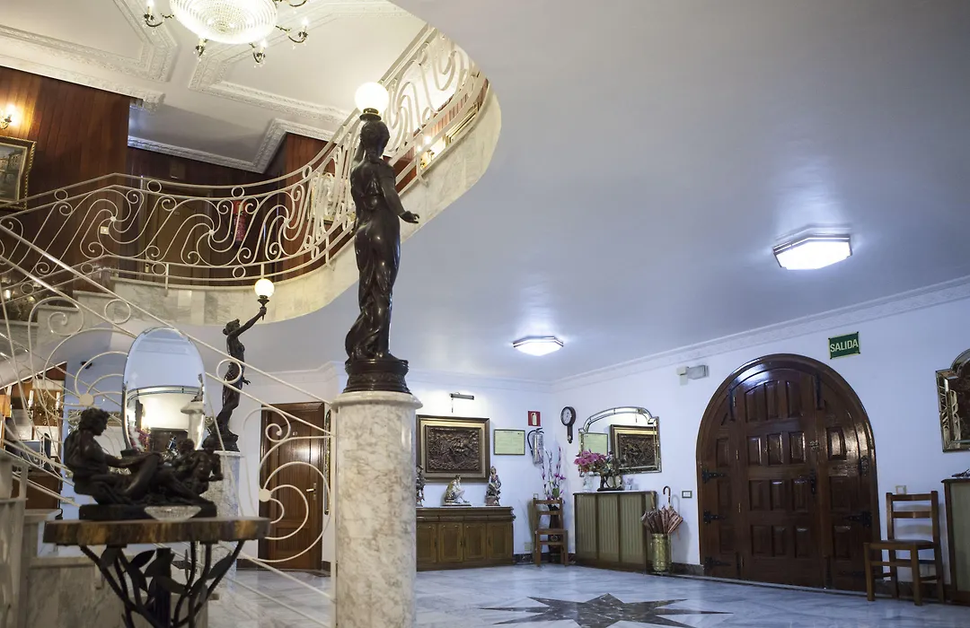 Hotel Antoyana-1