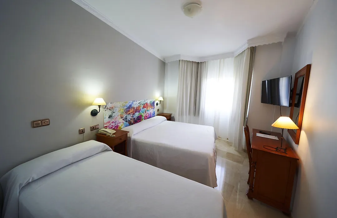 Hotel Bajamar Centro-1