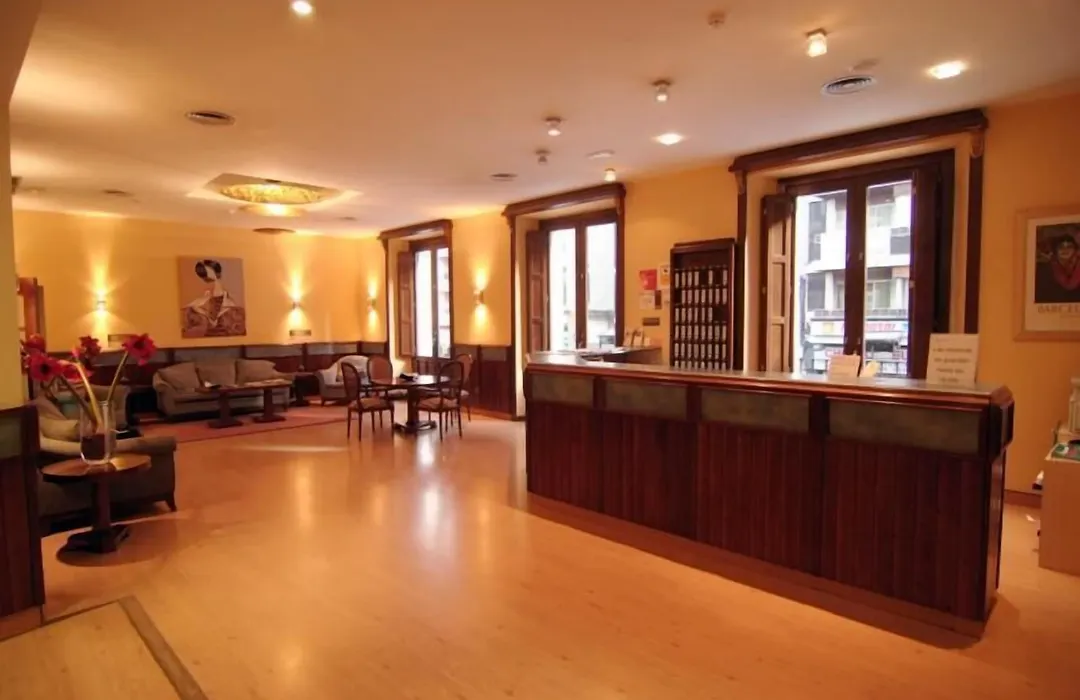 Hostal Cataluna-1