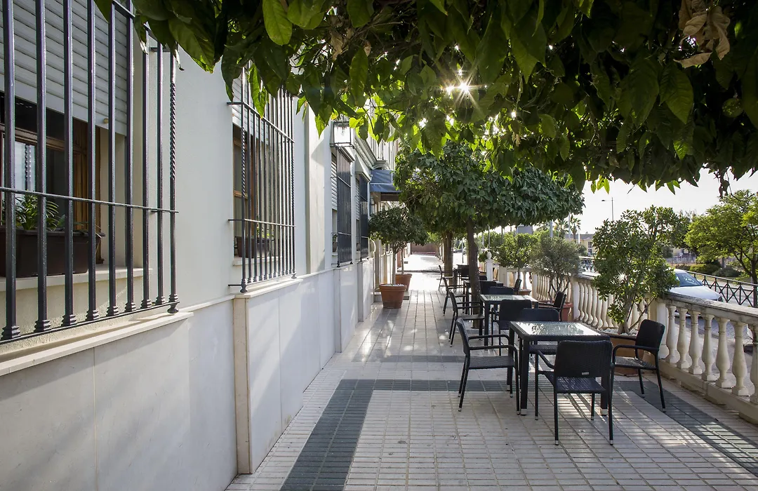Hotel Mairena-1