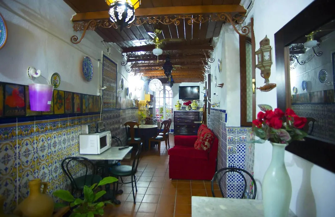 Pension Santa Maria La Blanca-1