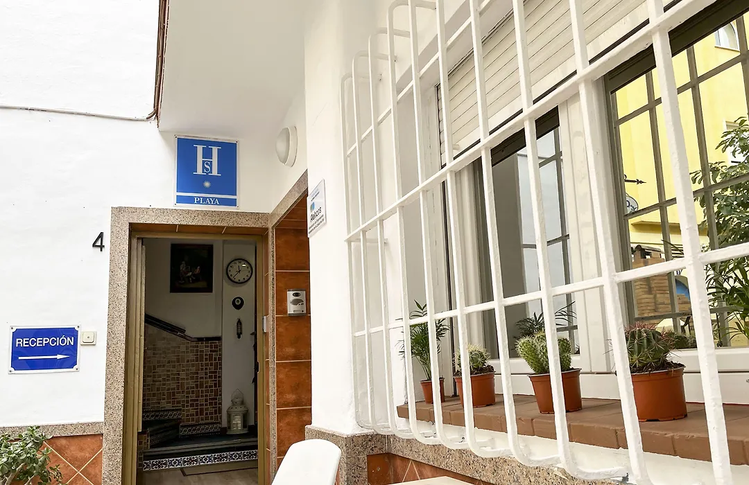 Beatriz Charming Hostal-1