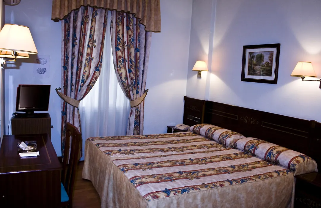 Hostal Centro Sol Madrid-1