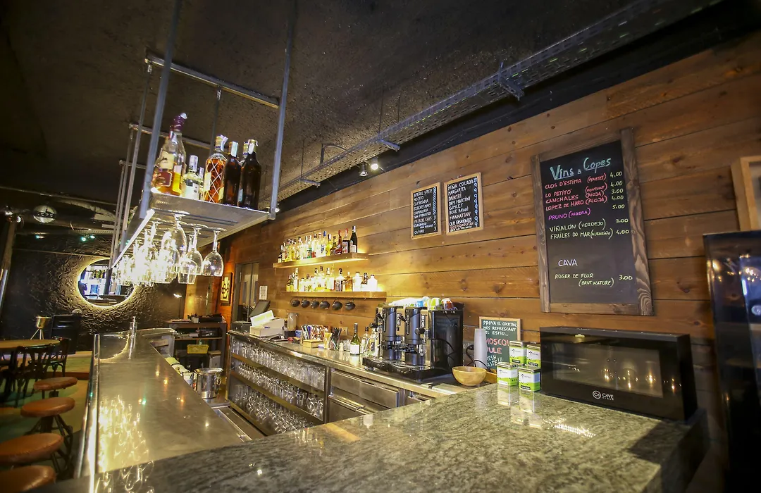 Gatell Hotel-1