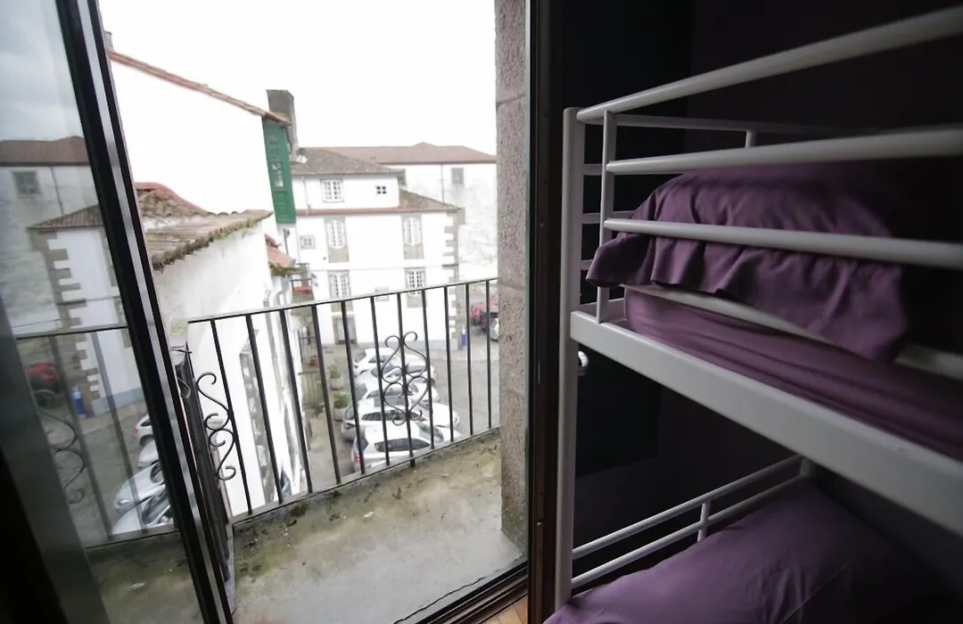 Albergue O Fogar De Teodomiro-1