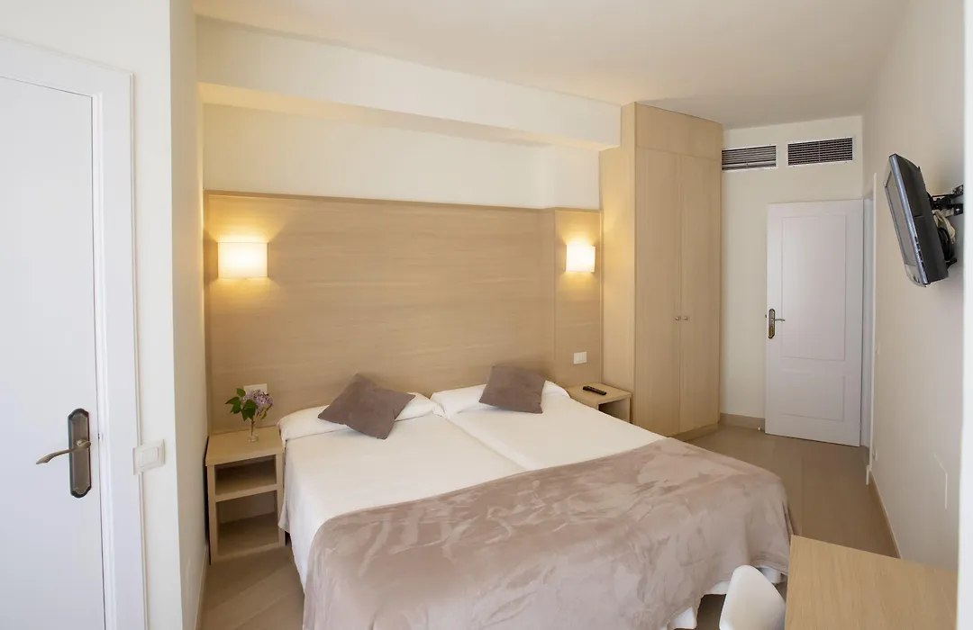 Hotel Ciudad De Calahorra-1