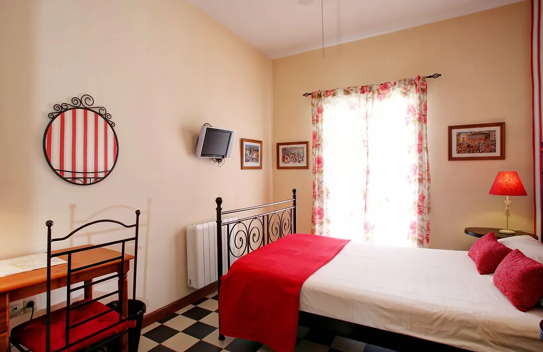 Malaga Lodge Guesthouse-1