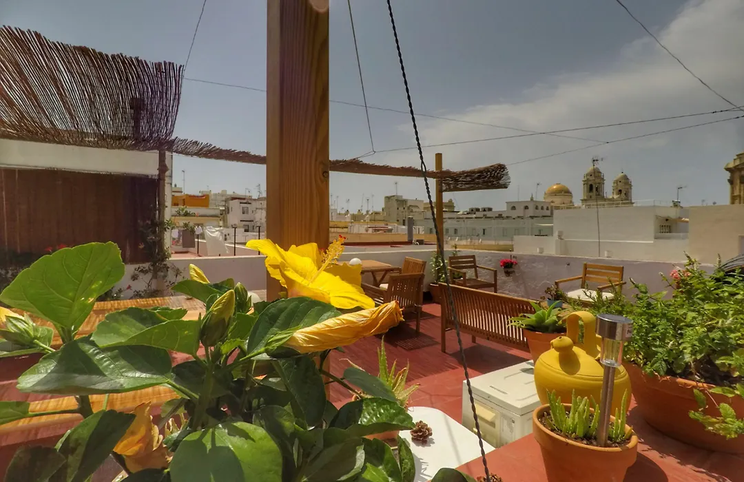 Spanish Galleon Lodge-1