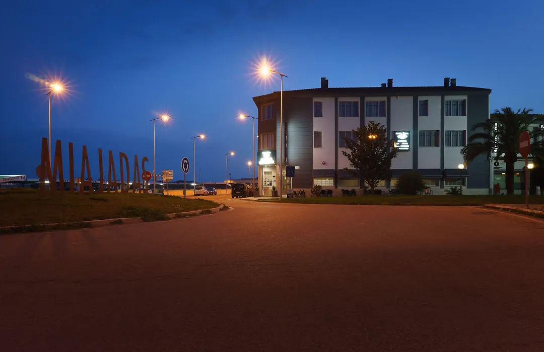Hospedium Hotel Triana-1
