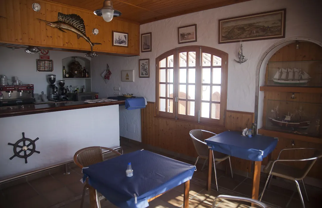 Hostal Mar de Frente-1