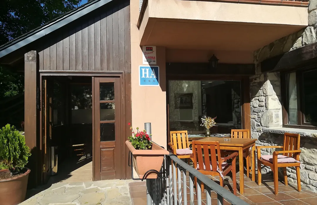 Aparthotel Sarrato-1