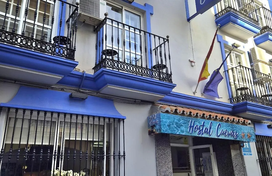 Hostal Cuevas-1