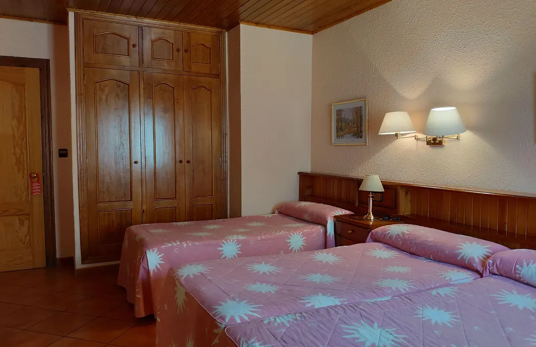 Hostal Pey-1