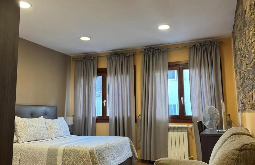 Airinos Aires-1