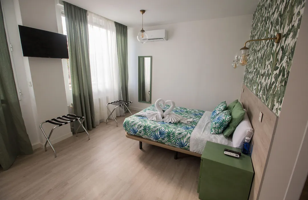 Hostal Escala Suites-1