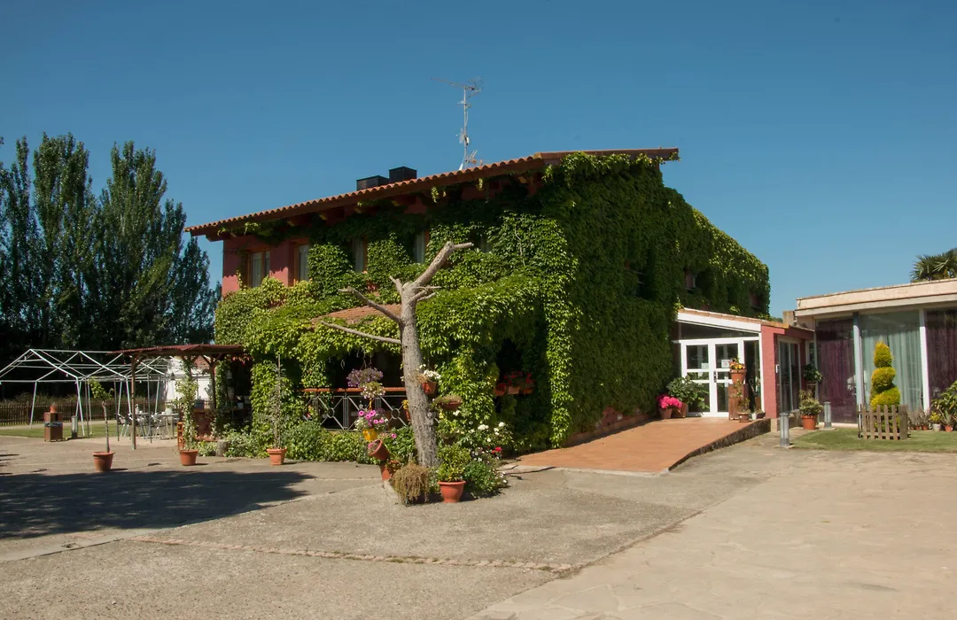 Hotel H Con Encanto-1