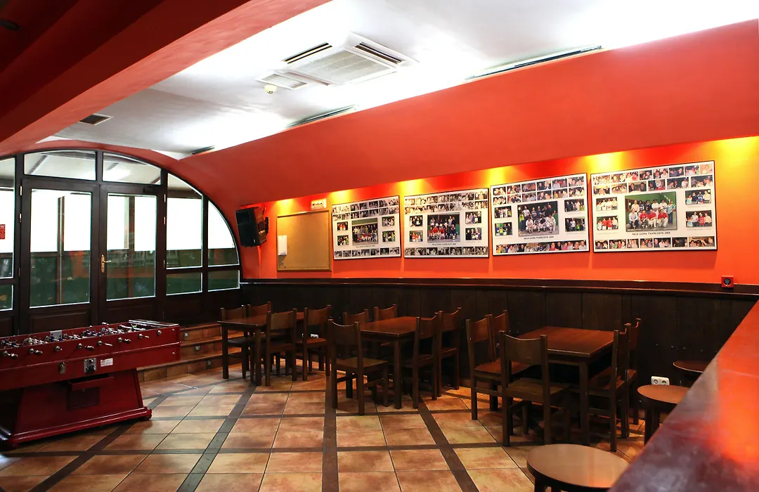 Hostal Antxitonea-1