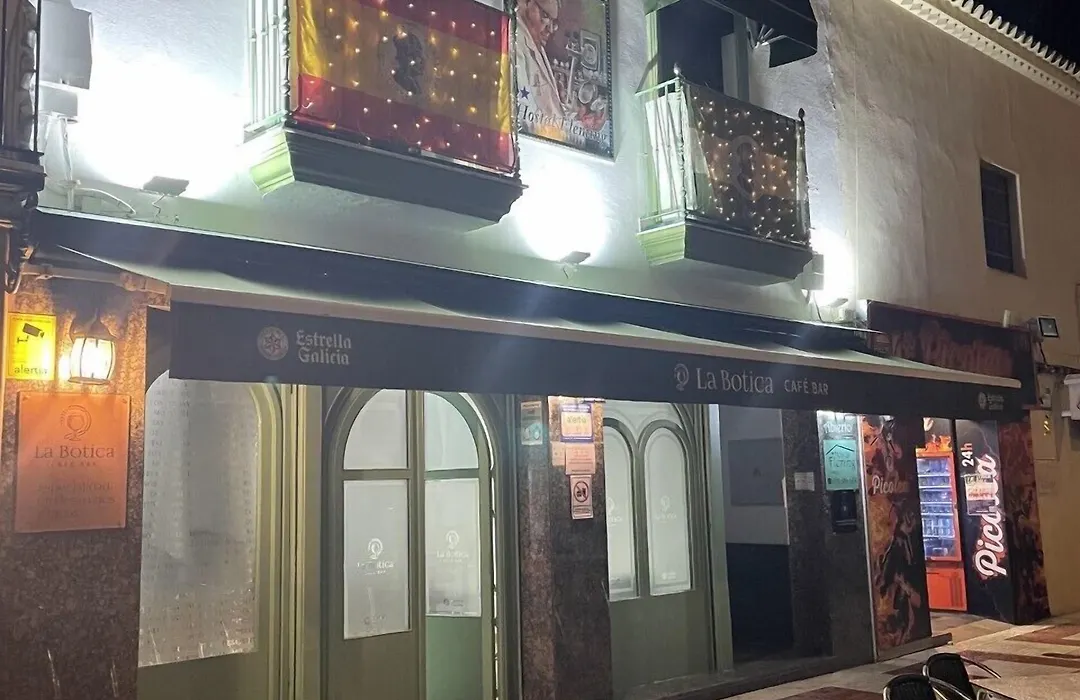 Hostal Fleming-1