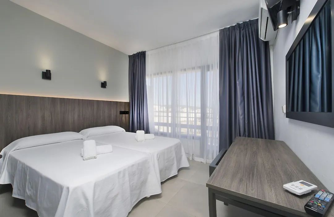 Hotel Base - Adults Only-1