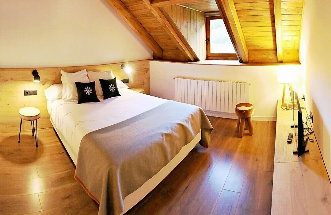 Hotel Lo Paller-1