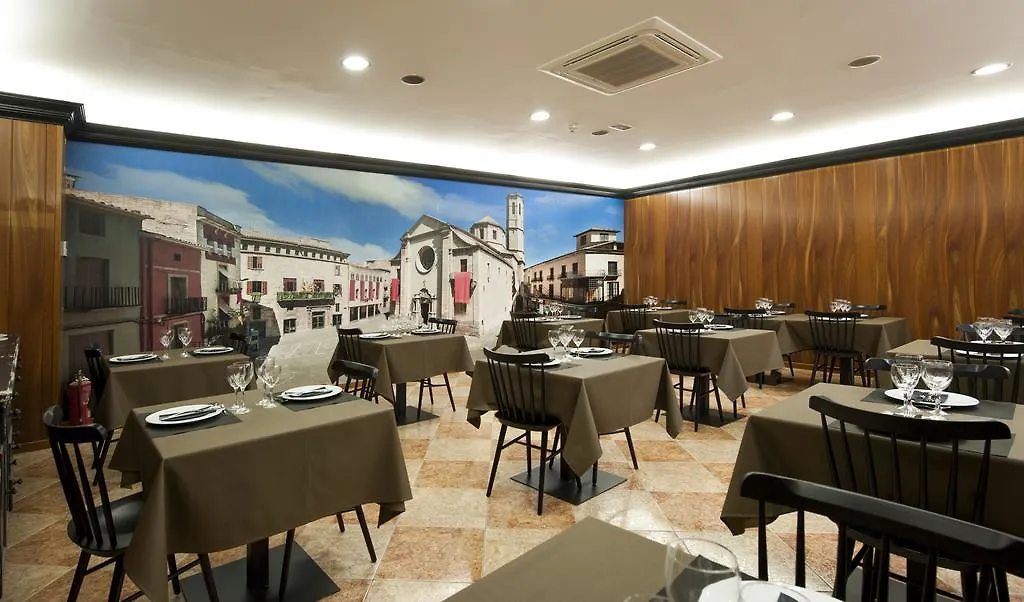 Hotel Ciutat De Tarrega-1