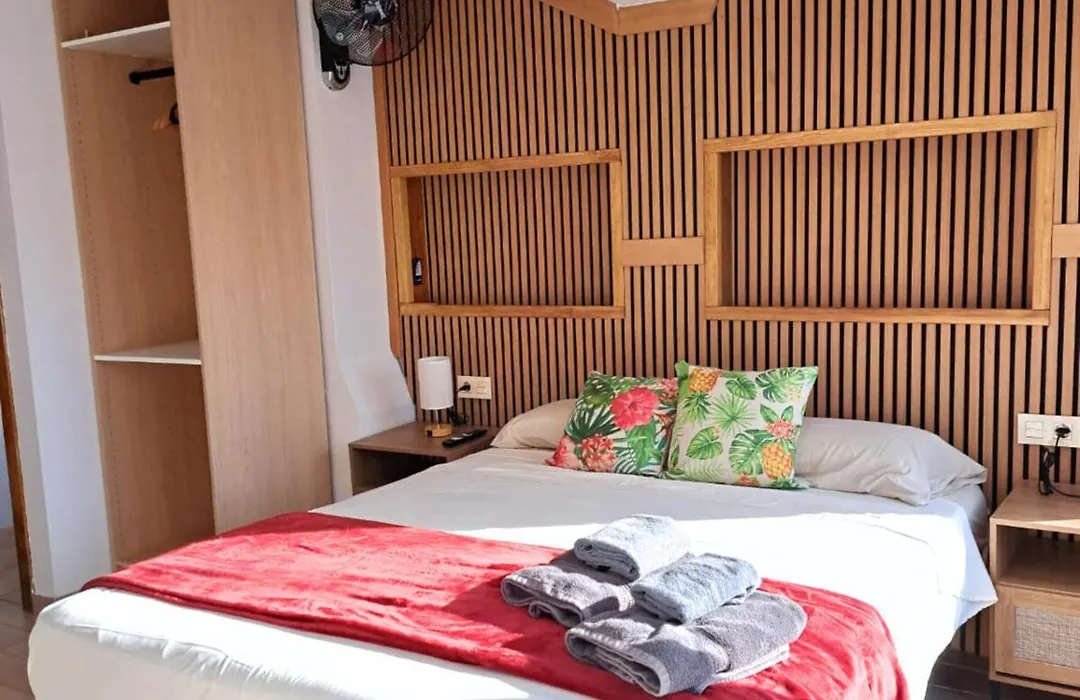 BB Patacona Rooms-1