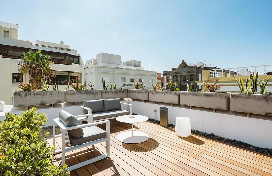 The Park Suites By Ires Lar-1