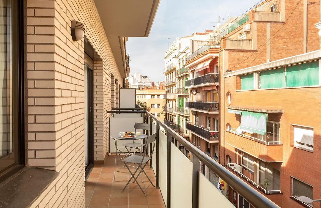 Feelathome Plaza Apartments-1