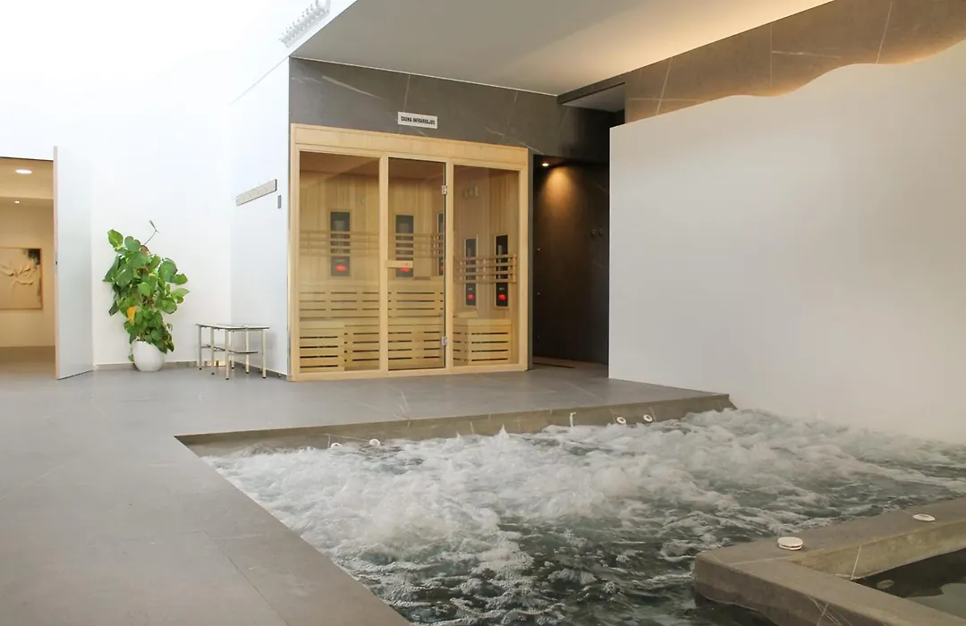 Hotel Carlos 96-1