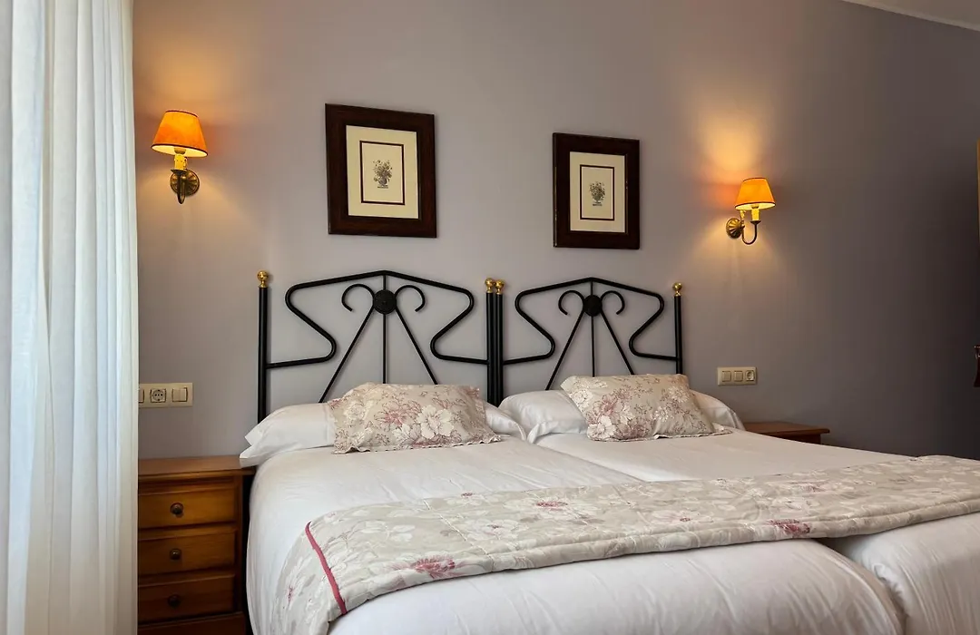 Hotel El Angliru-1