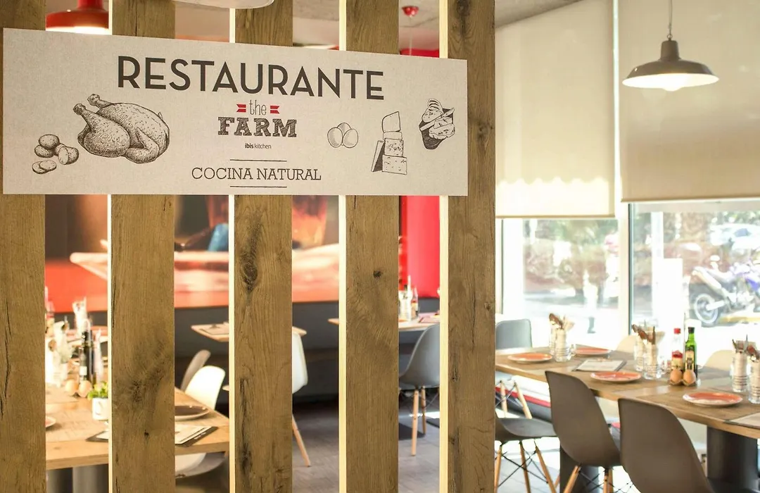 Ibis Sevilla-1