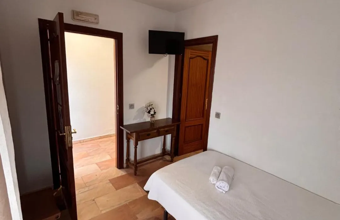 Hostal Los Amigos-1