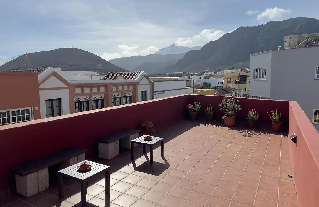 Tenohomes Tabaiba Guesthouse-1