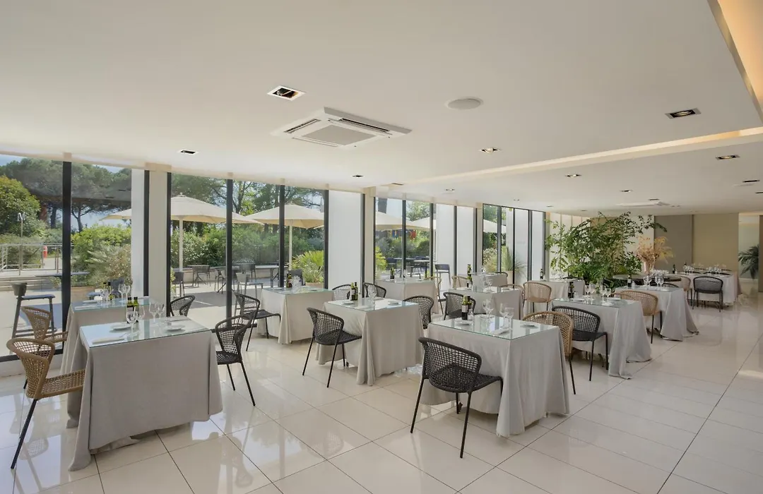 Hotel Eden Park by Brava Hoteles-1
