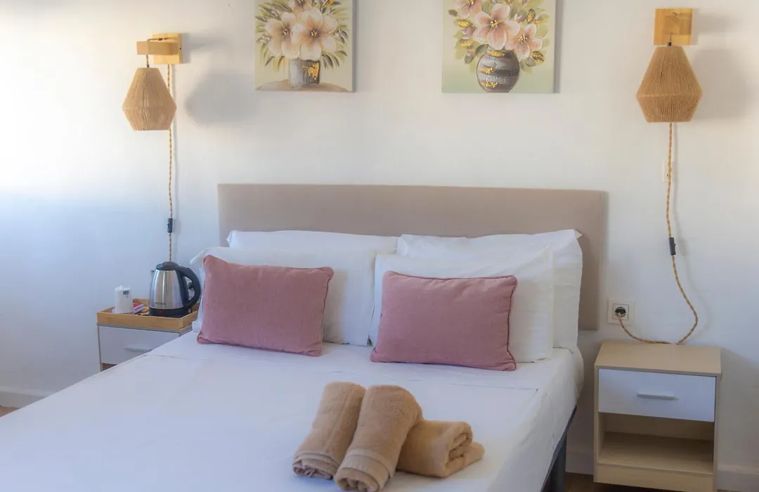 Hostal San Miguel By Croma-1