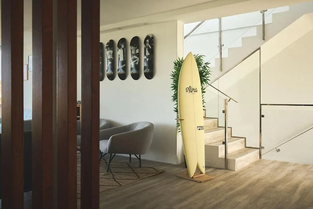 Alima Surf & Hotel-1