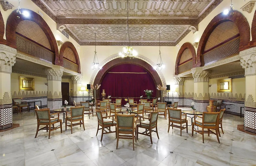 Alhambra Palace Hotel-1