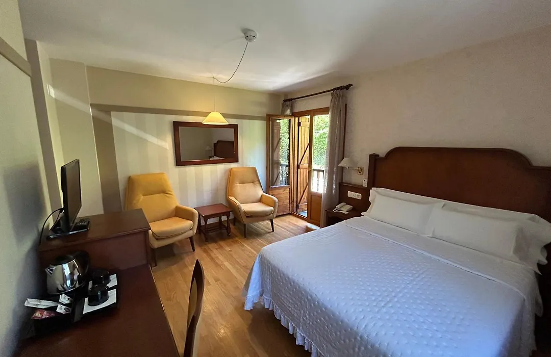 Hotel Abetos-1