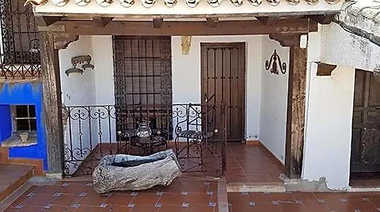 Hotel Rural La Casa de los Tres Cielos-1
