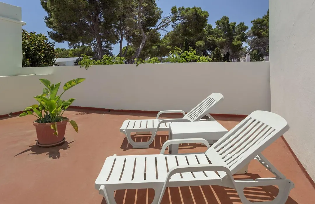 Hostal Los Pinos-1
