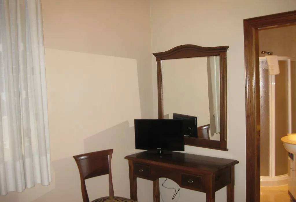 Hostal Granada-1