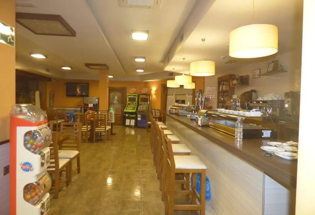 Hostal La Perdiz-1