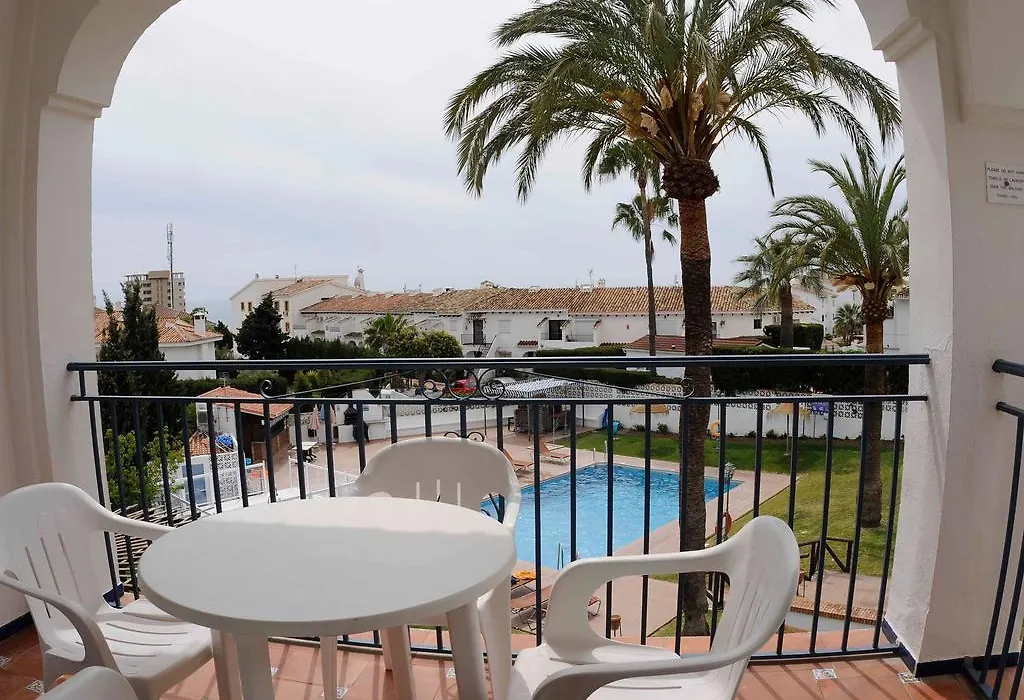 Crown Resorts Club La Riviera-1